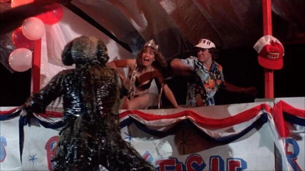 Кто это смотрит? За счет чего существуют трэшовые хорроры