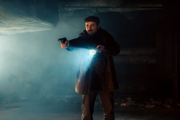 «Нужно делать всё, чтобы подобное зло никогда не повторилось»: Максим Стоянов, Зоя Бербер и другие актеры о сериале «Душегубы. 1989»