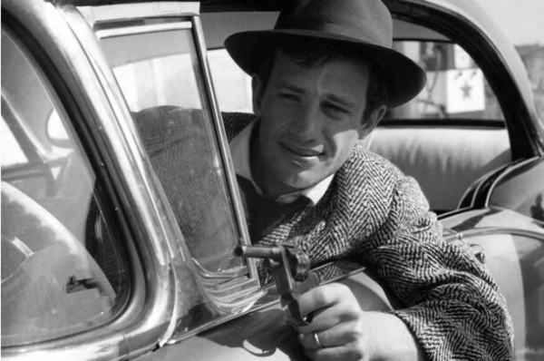 Да-да, мы к вам обращаемся: как и зачем в кино используется слом четвертой стены Да-да, мы к вам обращаемся: как и зачем в кино используется слом четвертой стены